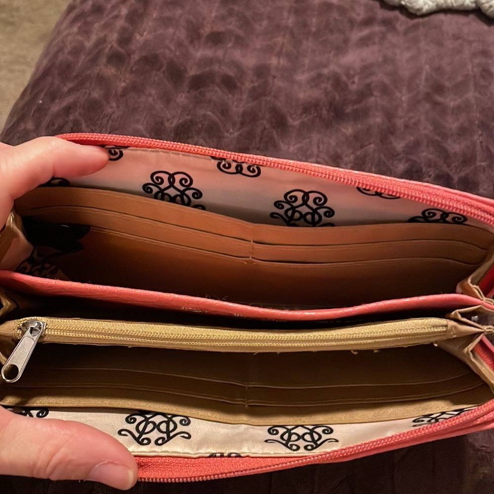 Jessica Simpson Wallet - Picture 8 of 8